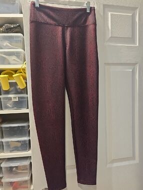 EXPRESS Red and Black Snake-Print High-Rise Leggings
